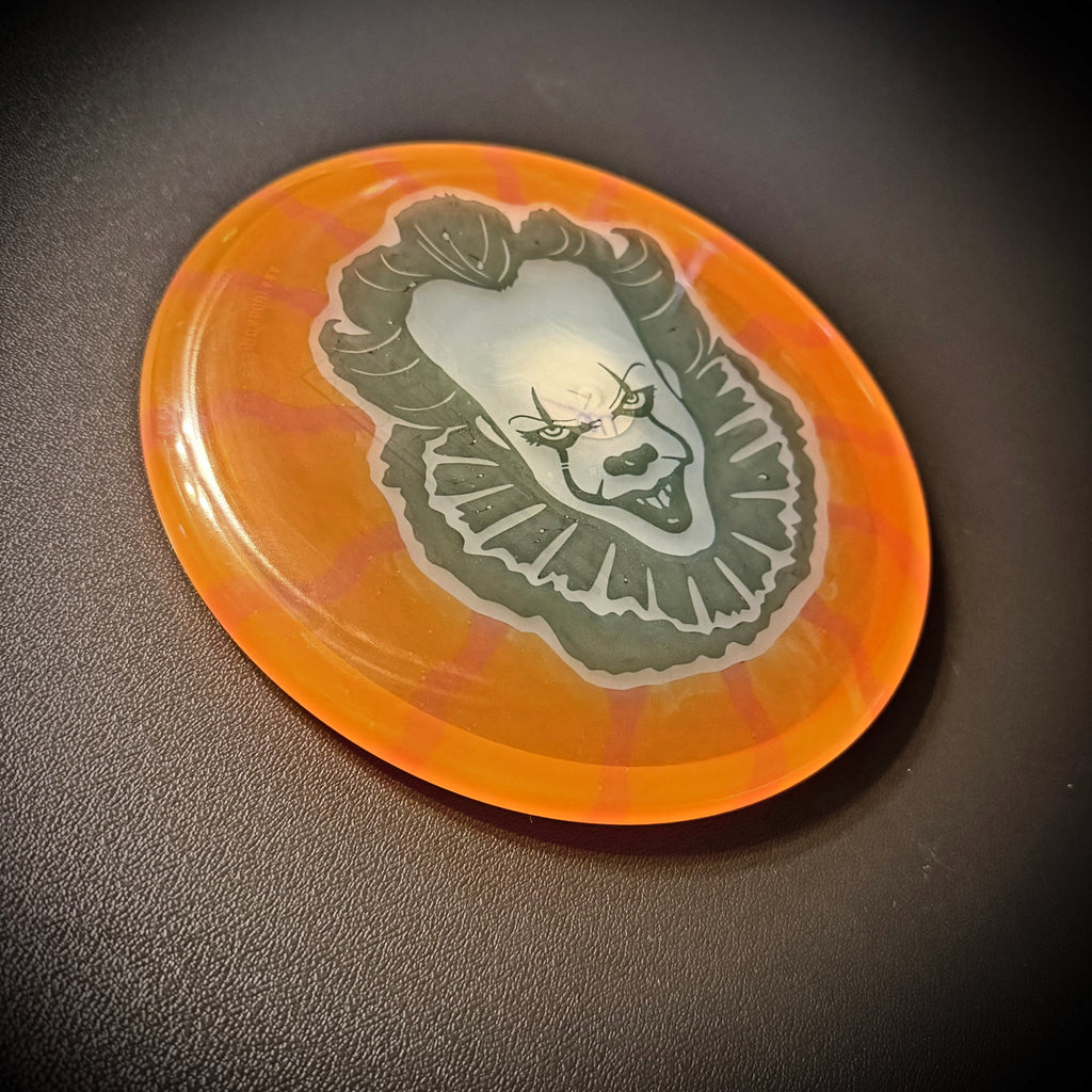 It Pennywise Dyed Disc | Innova Champion Aviar Putter Golf Disc (175g)